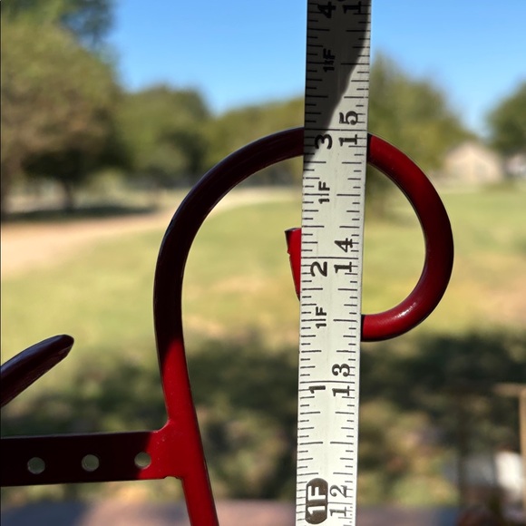Red metal earring/necklace holder - Picture 5 of 8